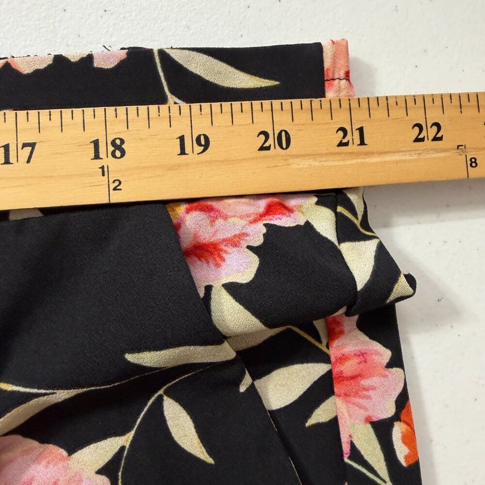 Torrid Floral Festival Front Tie Wide Leg Black Pink Size 3 (22/24) NWT - Picture 6 of 10